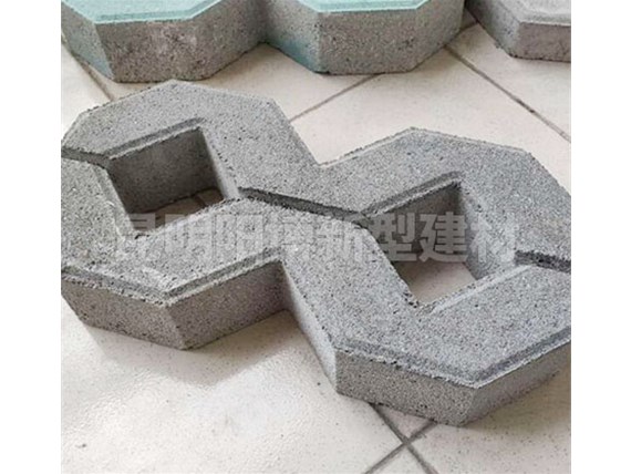 昆明八字植草磚在園林設計中的應用優(yōu)勢有哪些呢？